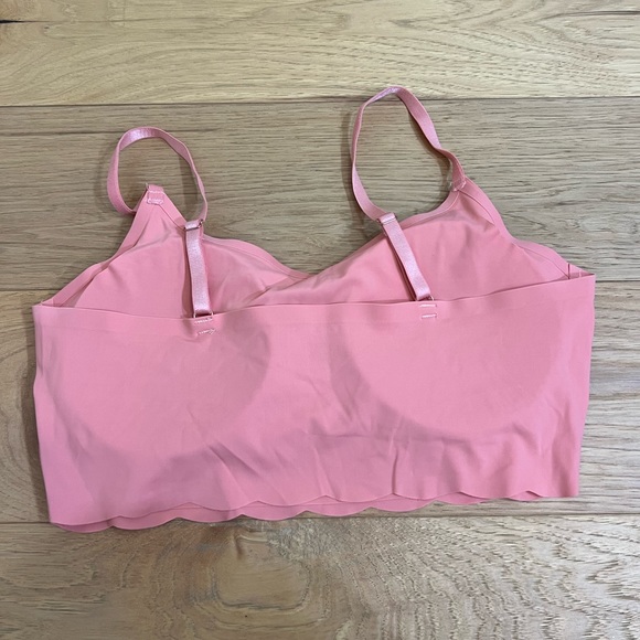 NWOT Danskin Inimate Dusty Pink Scalloped Bralette - Size L - Picture 4 of 5